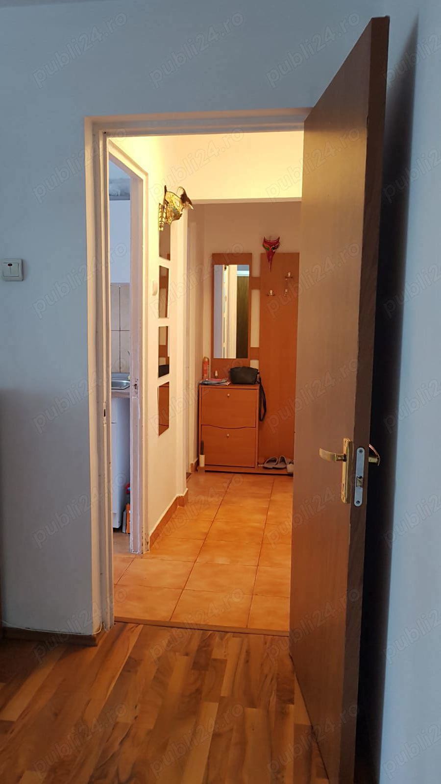 vand apartament 3 camere, sector 5-direct proprietar