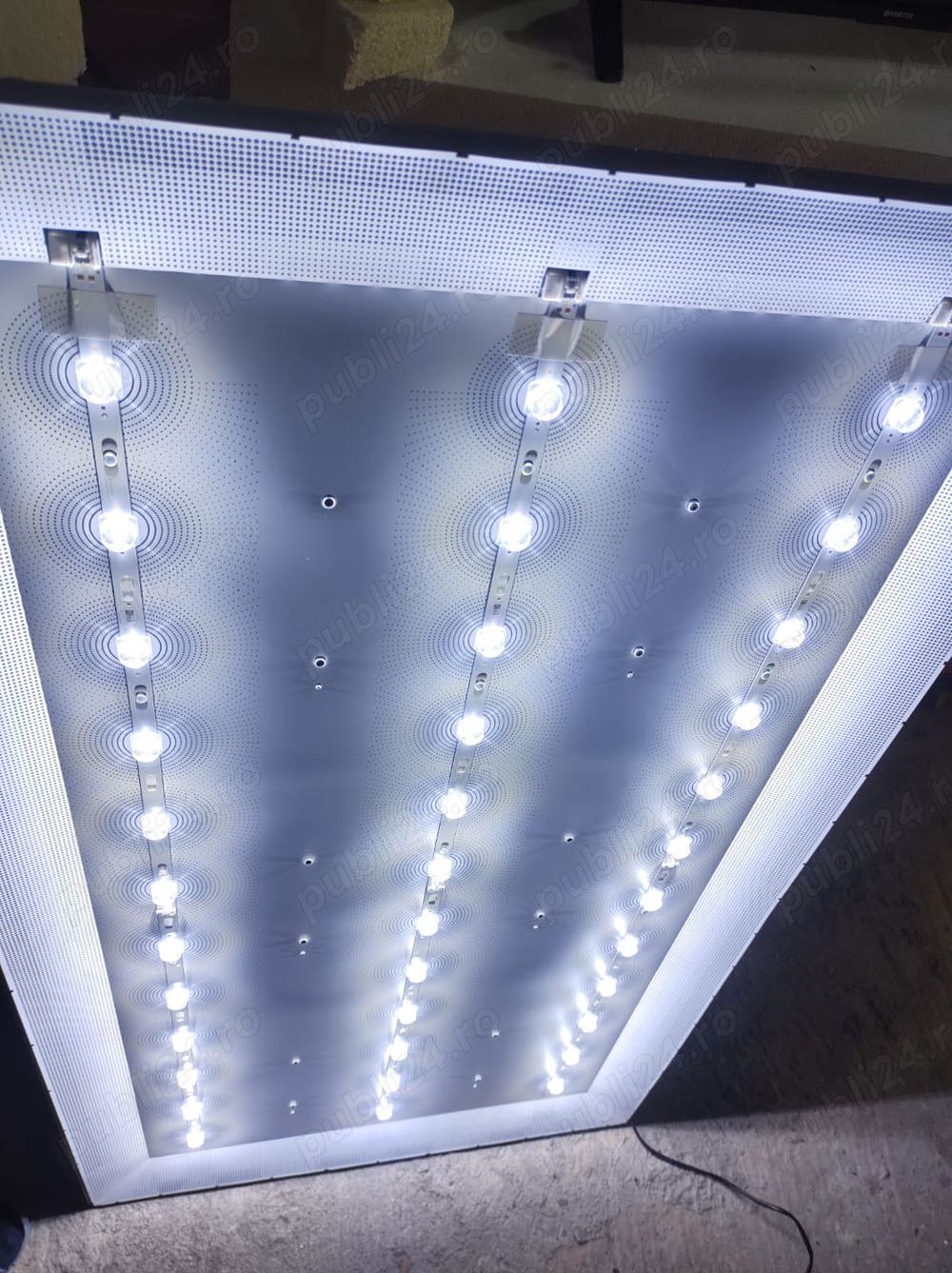 set 3 barete led de pe tv Samsung ue50tu8072