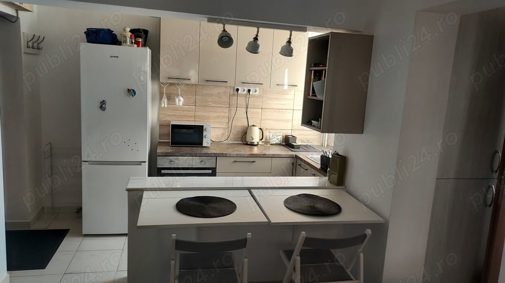 Închiriez apartament 2 camere