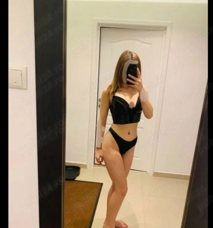 Mădălina 19 ani,fac si deplasari,accept si cupluri 