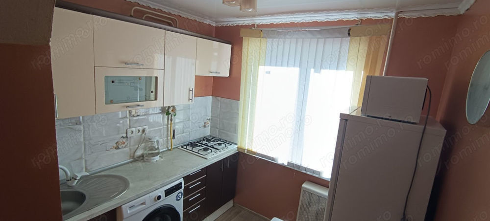  inchiriere  apartament de 2 camere bulevardul Constantin Brancoveanu.