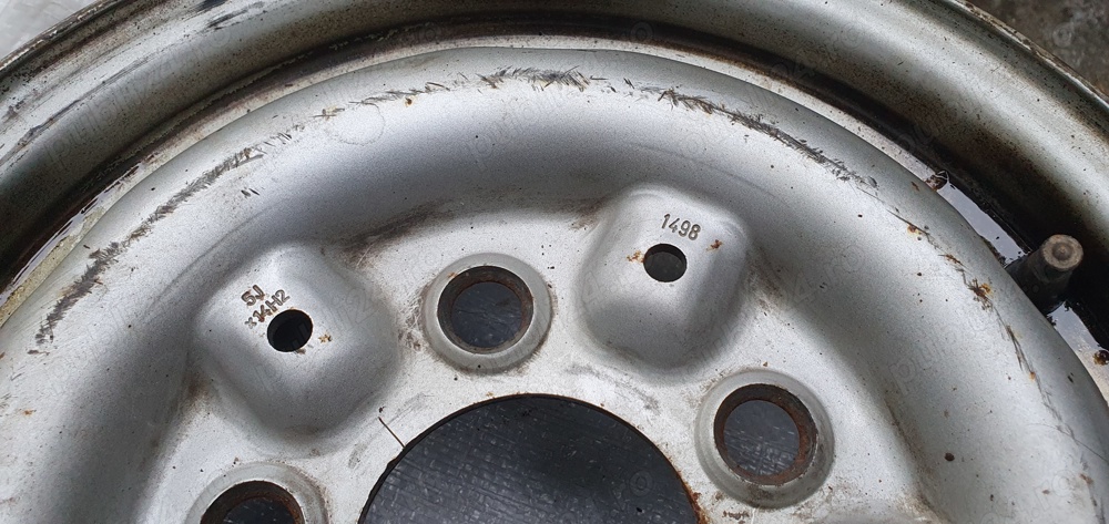 4x jante otel "Mercedes Benz" 5Jx14H2 - 1498, folosite si in stare buna.