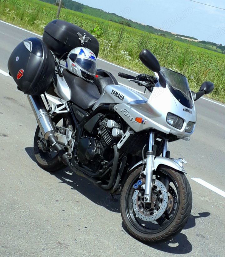 Vînd ,Yamaha FZ 600 S