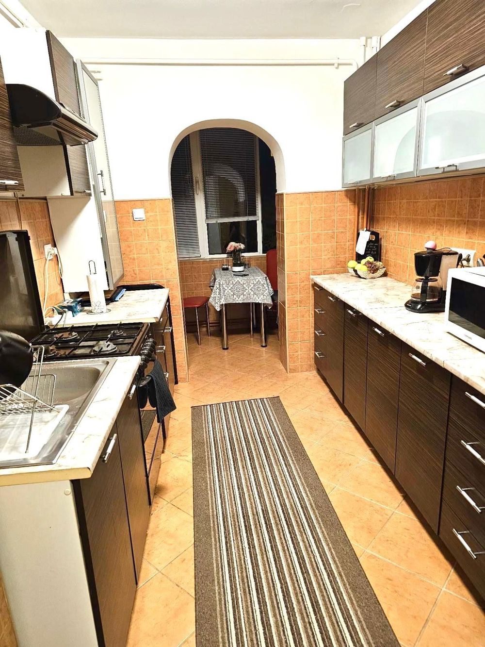 Apartament 2 camere, etaj 1,mobilat si utilat- Calea Lipovei