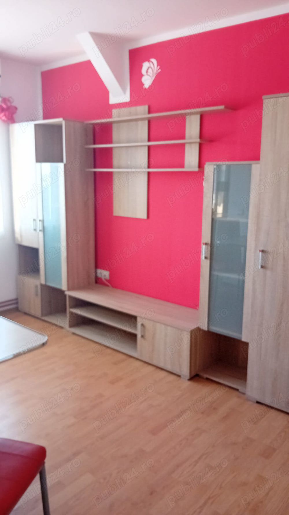 De vanzare apartament cu 3 camere zona Piata Doina