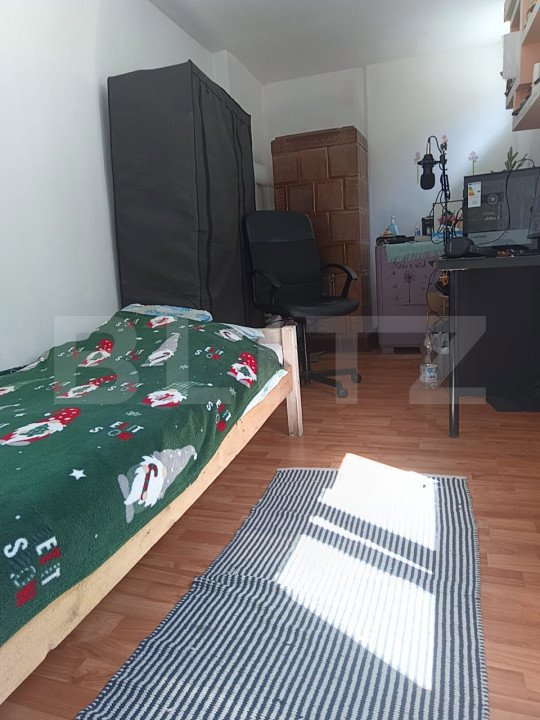 Casa in Tractorul, 5 min de mall Coresi , SAUNA SI GARAJ+ Garsoniera separat