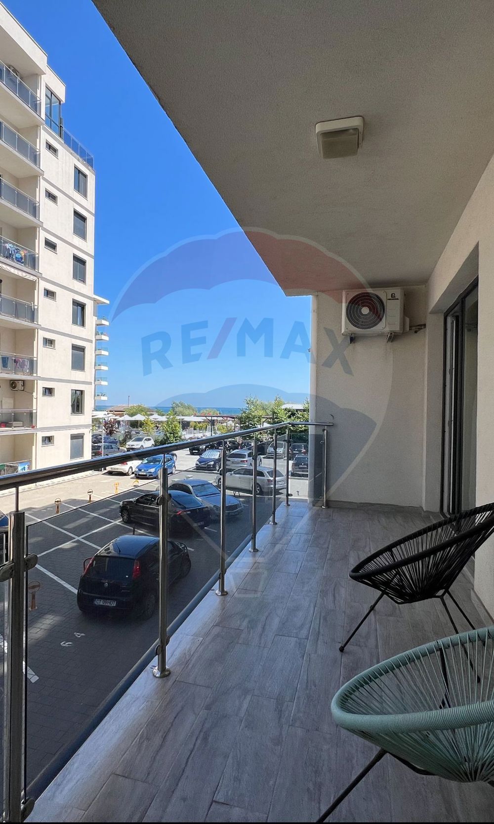 Apartament 2 camere de vanzare prima linie la Marea Neagra