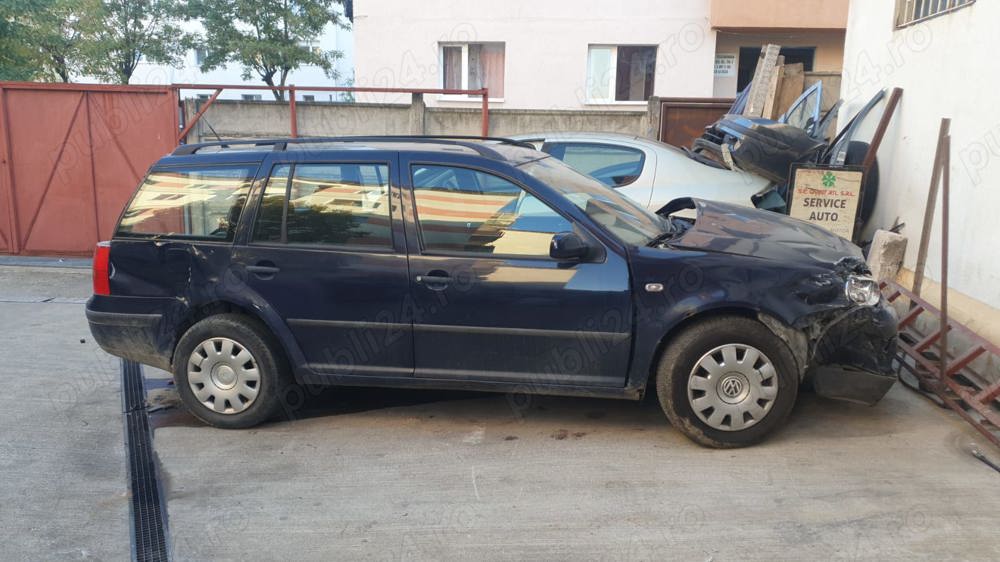 Dezmembrez Golf 4 combi 2002 1598 cmc 77kw azd tip motor - nu mai este motor si hayon spate