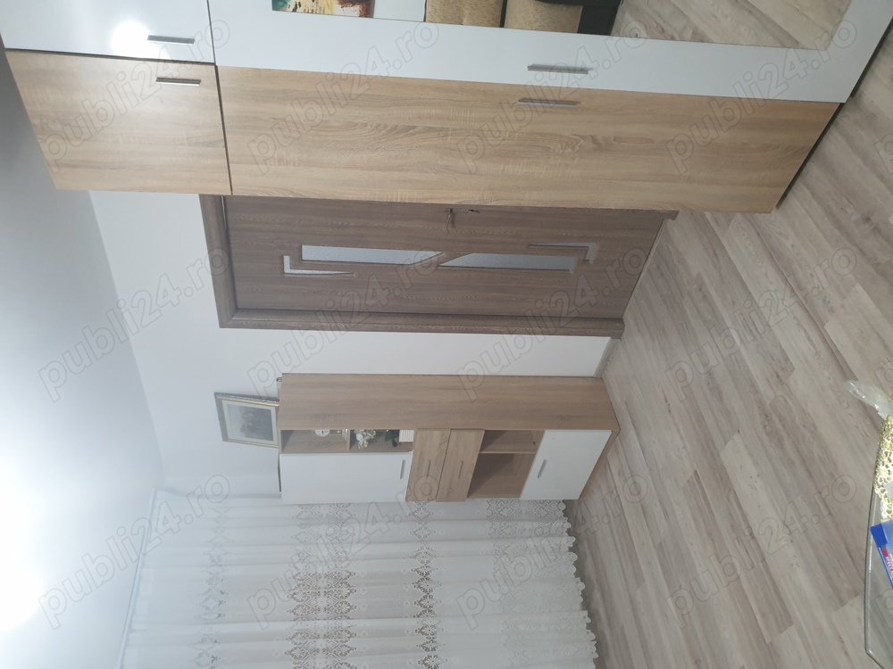 Proprietar, vand apartament cu 2 camere, etaj 1, anvelopat si renovat