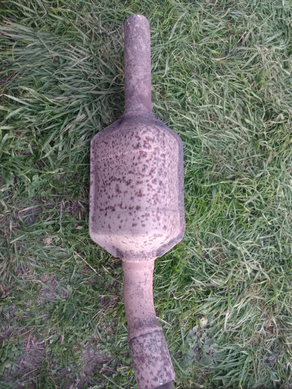 Reciclez catalizatoare auto filtre particule dpf pret de la 50-1400€ pe bucata prețuri reale după ta