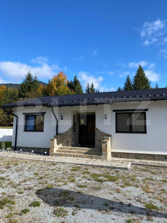 Casa de vânzare în Colibița, aproape de lac Casa de vânzare în Colibița, aproape de lac