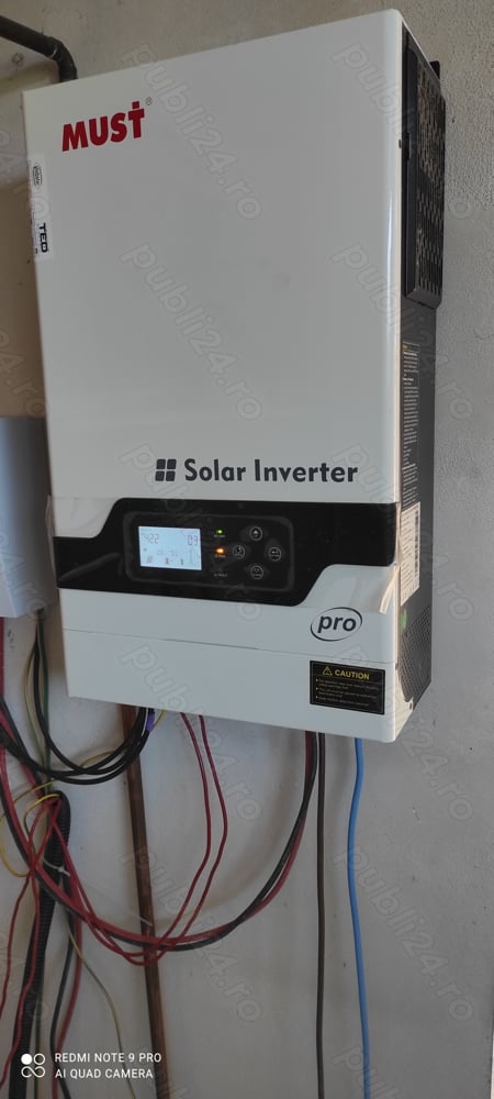 Vand invertor hibrid de 5 KW si 4 acumulatori