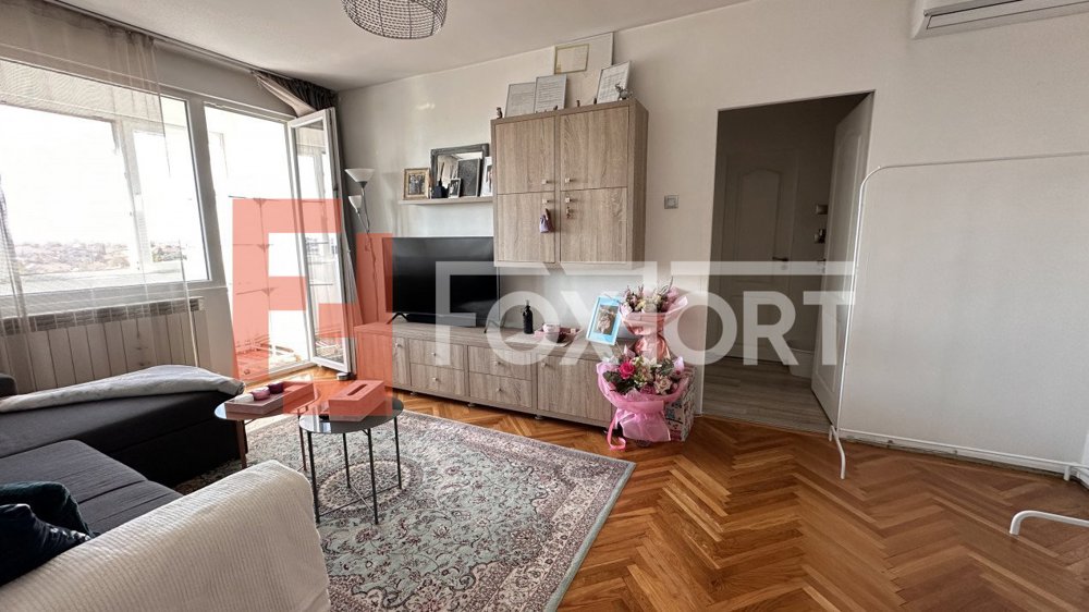 Apartament cu 2 camere etaj 9, in Timisoara, zona Olimpia Stadion.