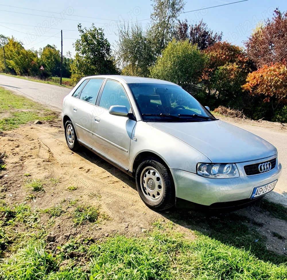 Vând AUDI A3 1.6 AN 2002