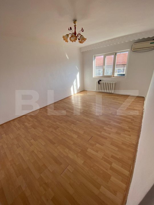 Apartament cu 2 camere de vanzare, 50 mp utili