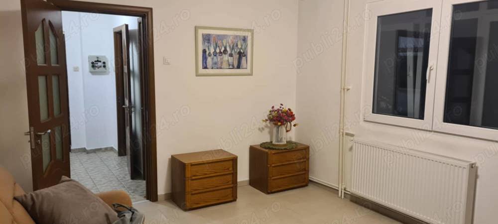 Apartament 3 camere de vanzare Alexandru Obregia - Vatra Dornei