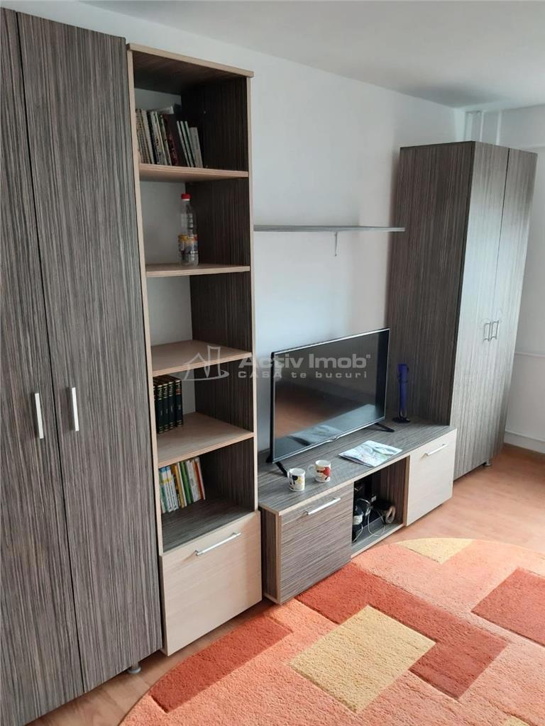 2 camere -zona Brancoveanu - semidecomandat