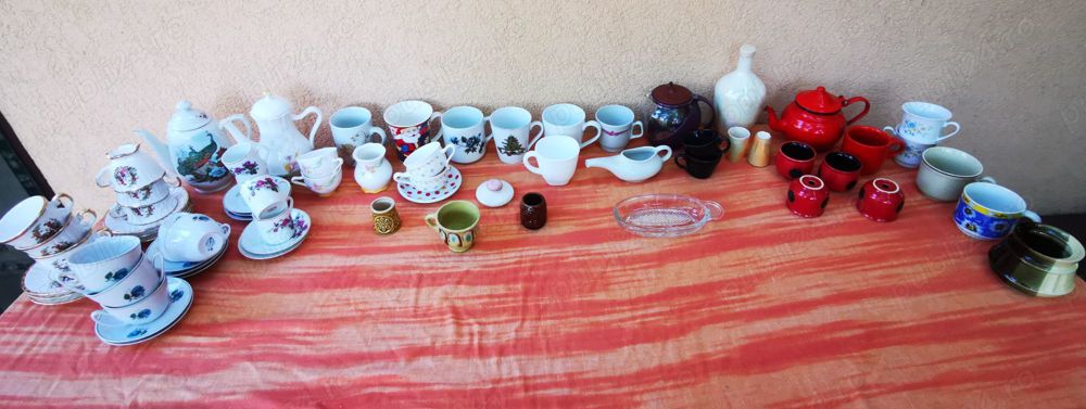 diverse vase si ustensile bucatarie, farfurii cana ceainic ceasca tacam solnite, lingurite copii etc