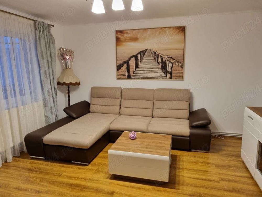 De vânzare apartament cu 4 camere in Calea Buziașului