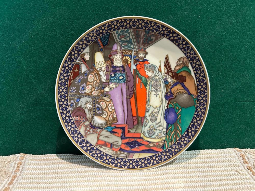 Farfurie decorativa de colectie Villeroy & Boch Heinrich   The Snow Maiden 
