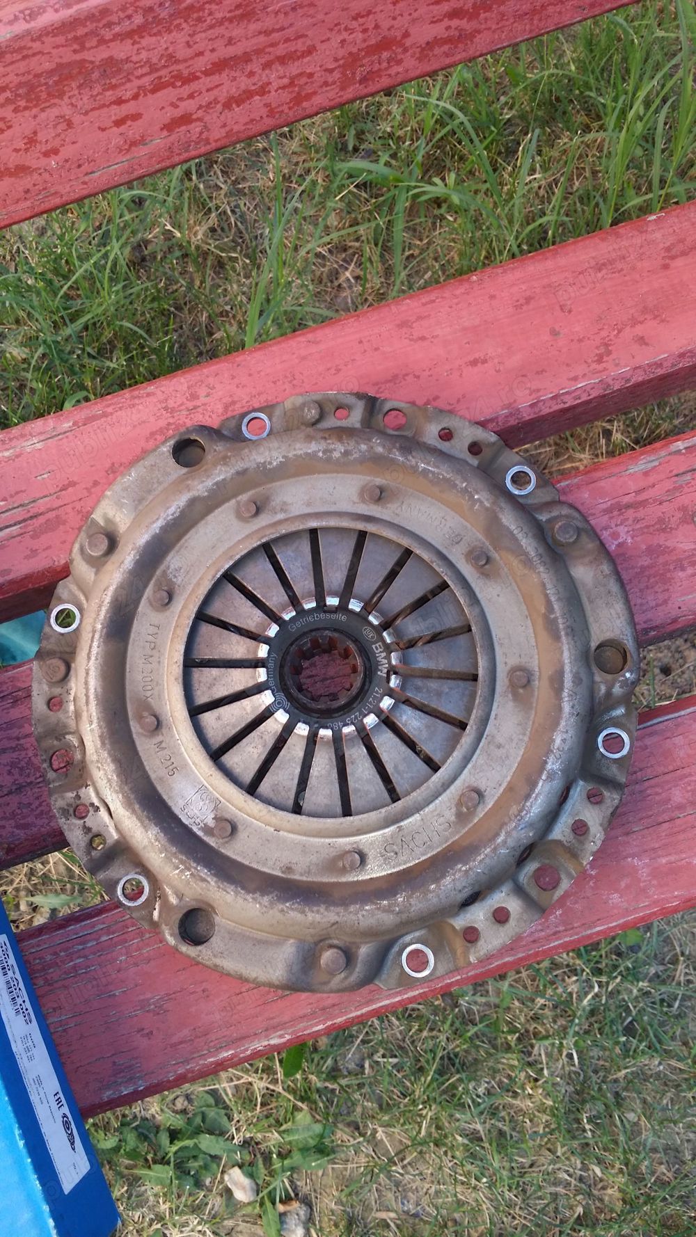 Piese bmw e36 placa de presiune si disc ambreiaj