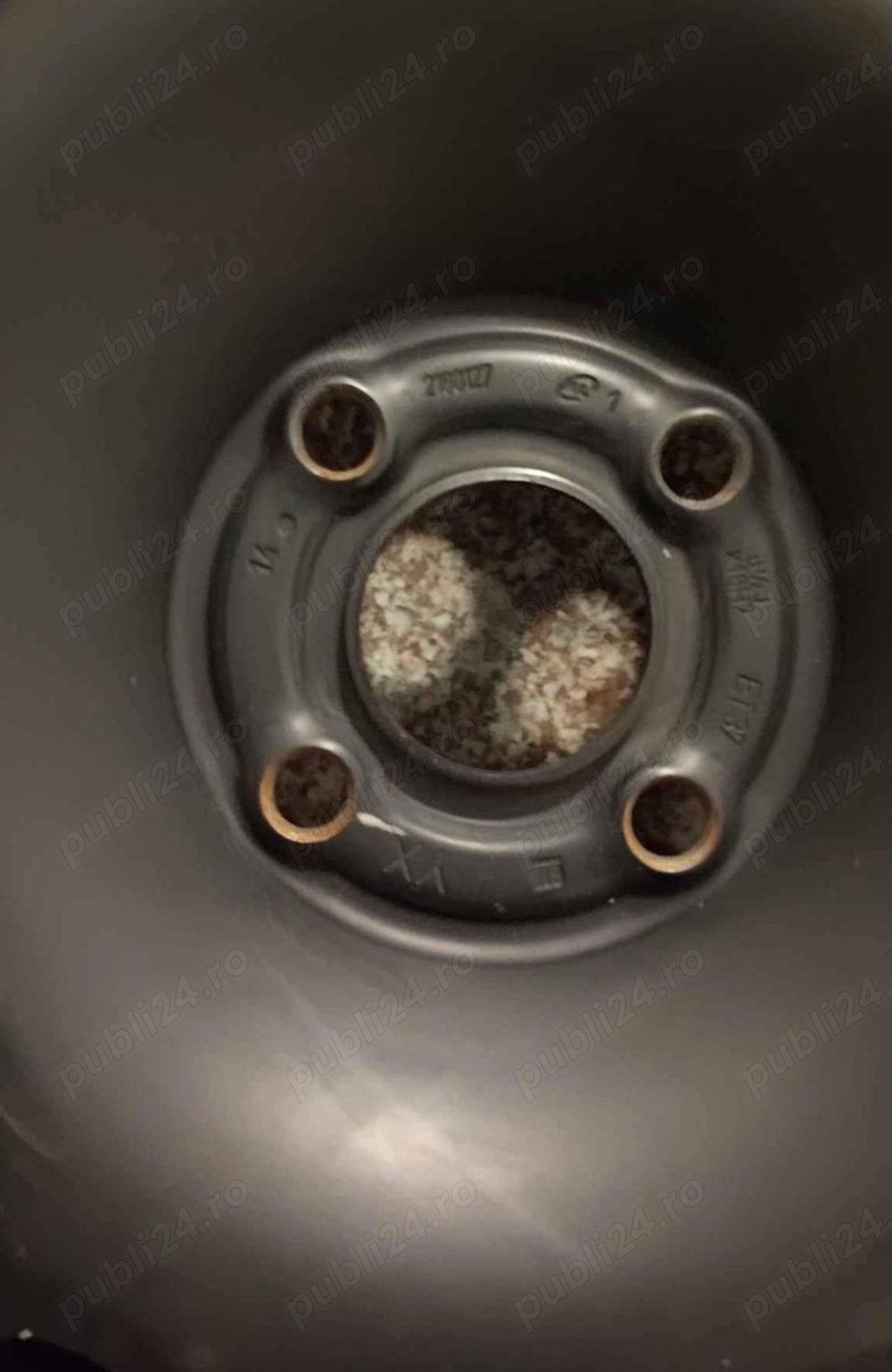 Vand roata completa R16