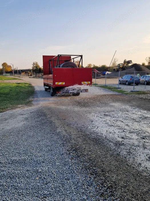 Camion cisterna apa Iveco