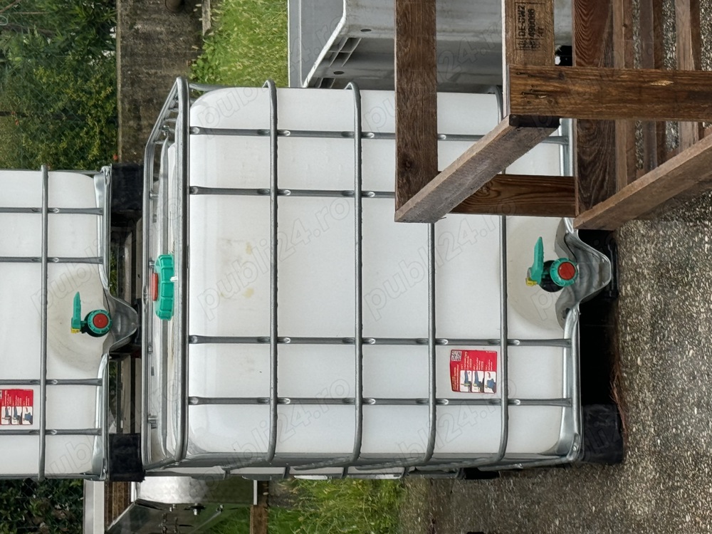 Vând butoaie 1000 L