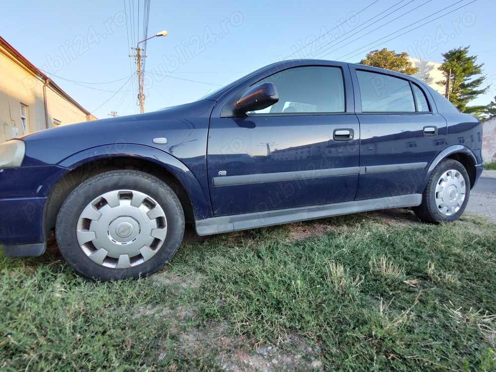  Opel Astra,1.4 benzina,an 2006
