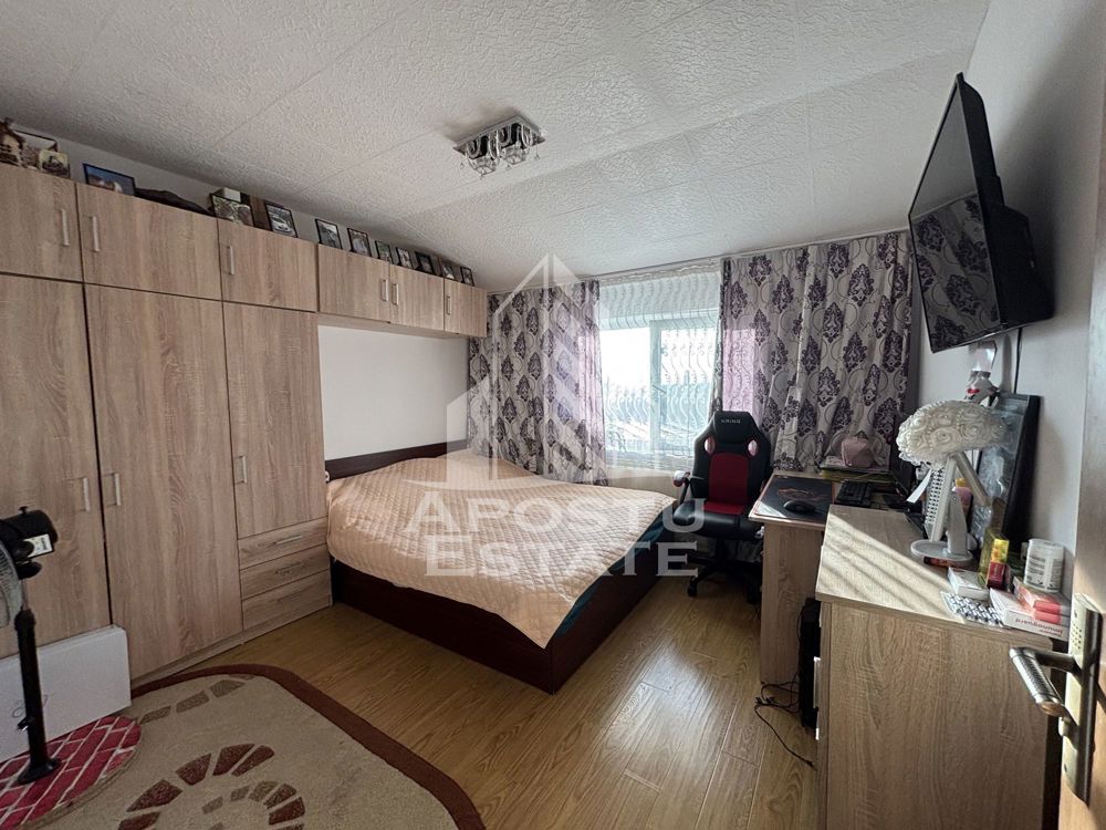 Apartament cu 3 dormitoare in zona Dambovita, centrala termica