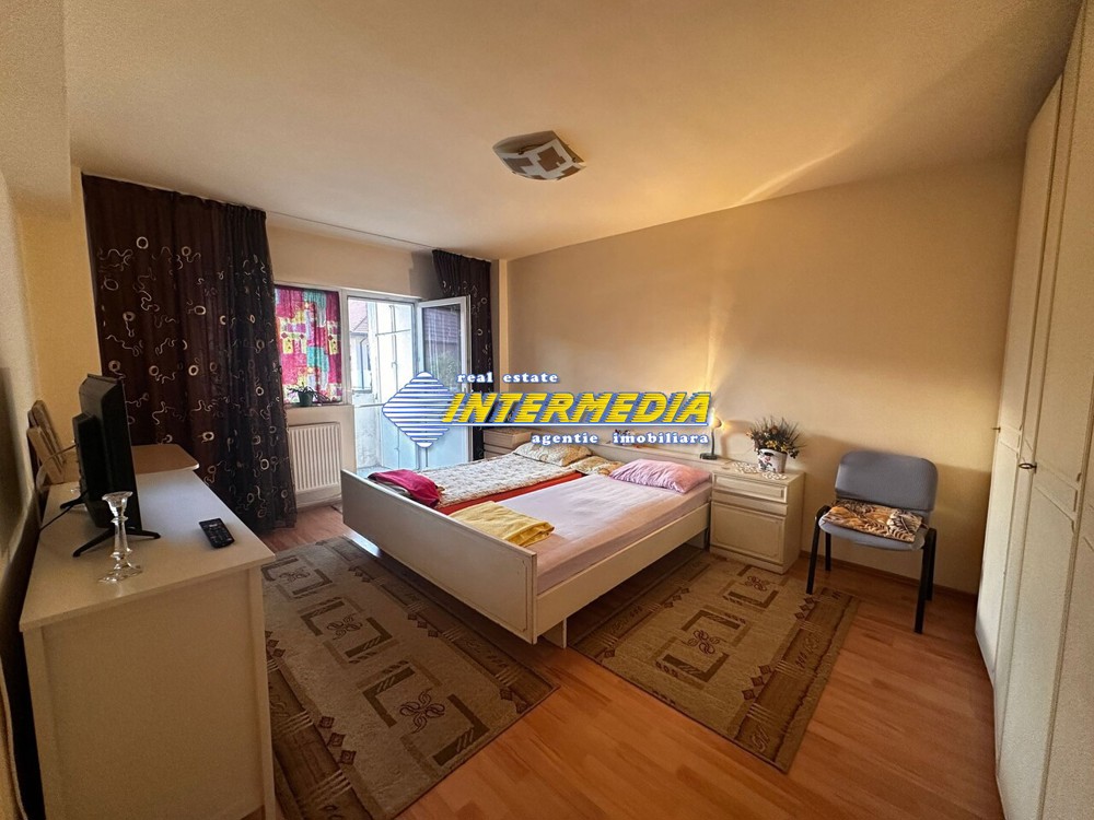 Apartament 2 camere decomandat Alba Sub Stadion 50 mp