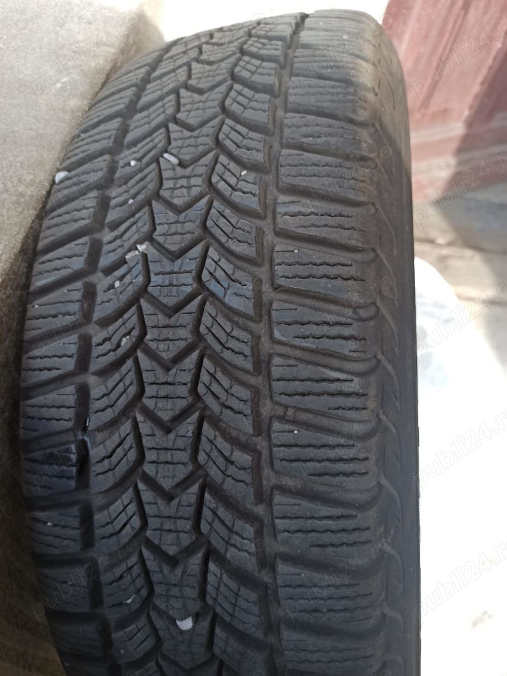 Set cauciucuri de iarna + jante tabla 
