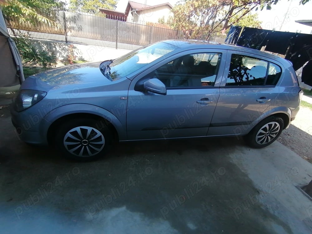 Opel Astra H