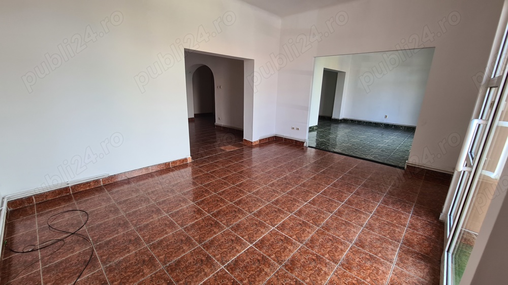 Inchiriez spatiu comercial zona Intim-Saguna - ID : RH-41472-property