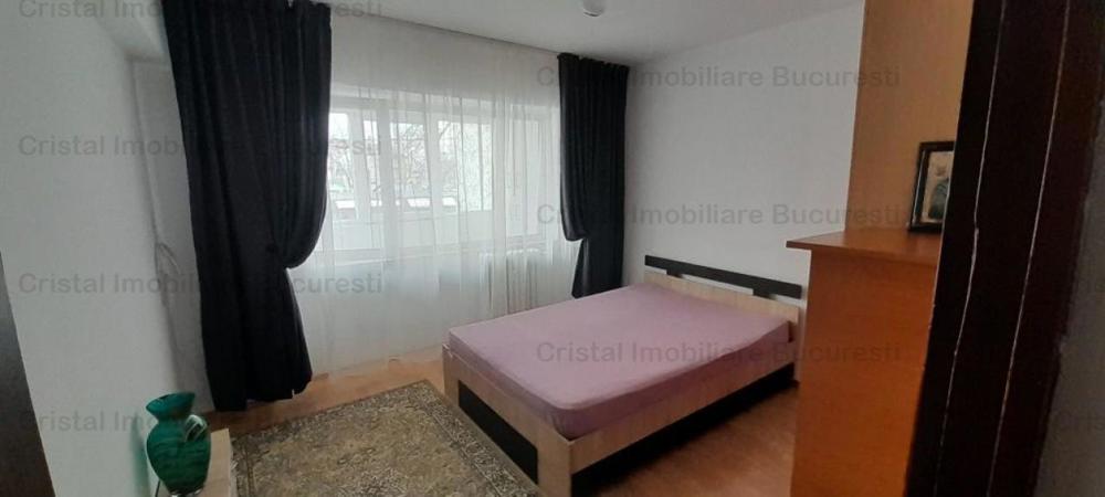 Apartament 3 camere de vanzare Gorjului