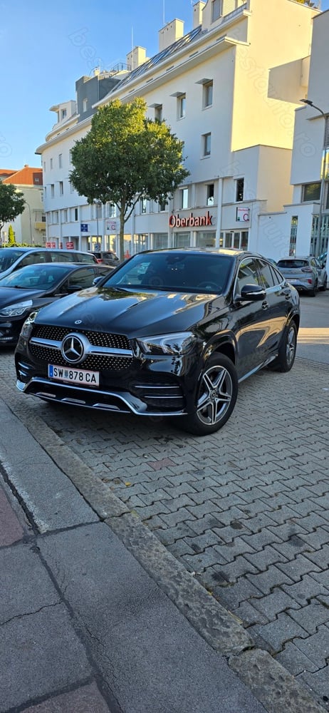 Mercedes Benz GLE Coupé 300 4Matic, 2022 in garanție , Stare Impecabilă