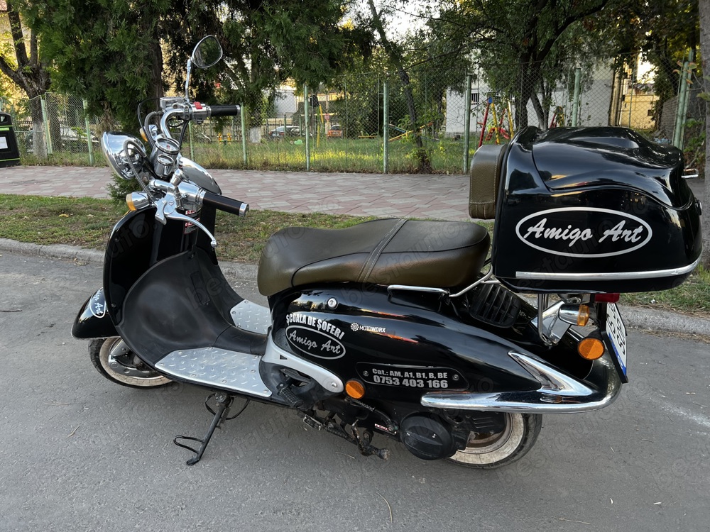 Școala de șoferi Amigo Art școlarizăm pentru categoria Am, A1(cu categoria B), B1, B, BE 