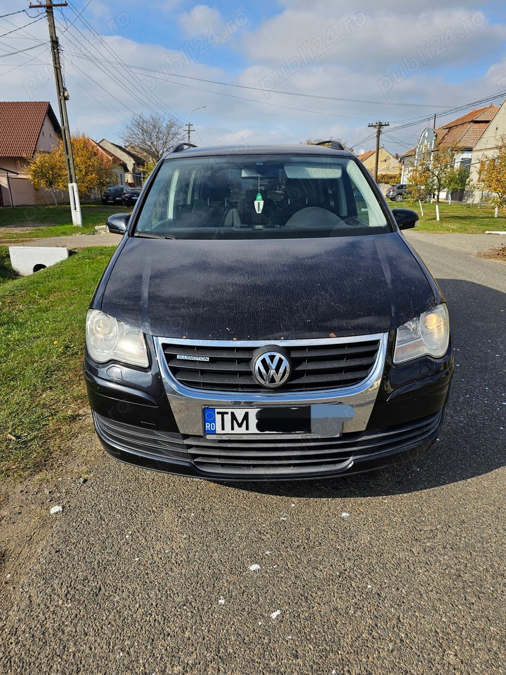 Vând vw touran 1.9 tdi,an 2009,preț 4300 euro