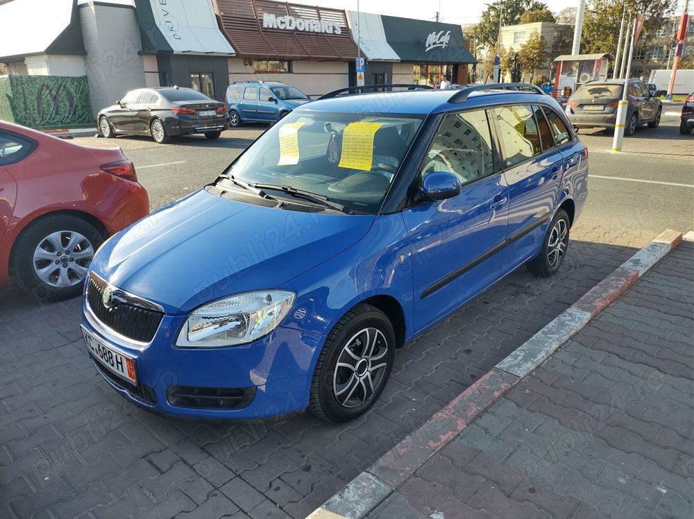 Skoda Fabia benzina 12 impecabilă preț 2890 euro tel