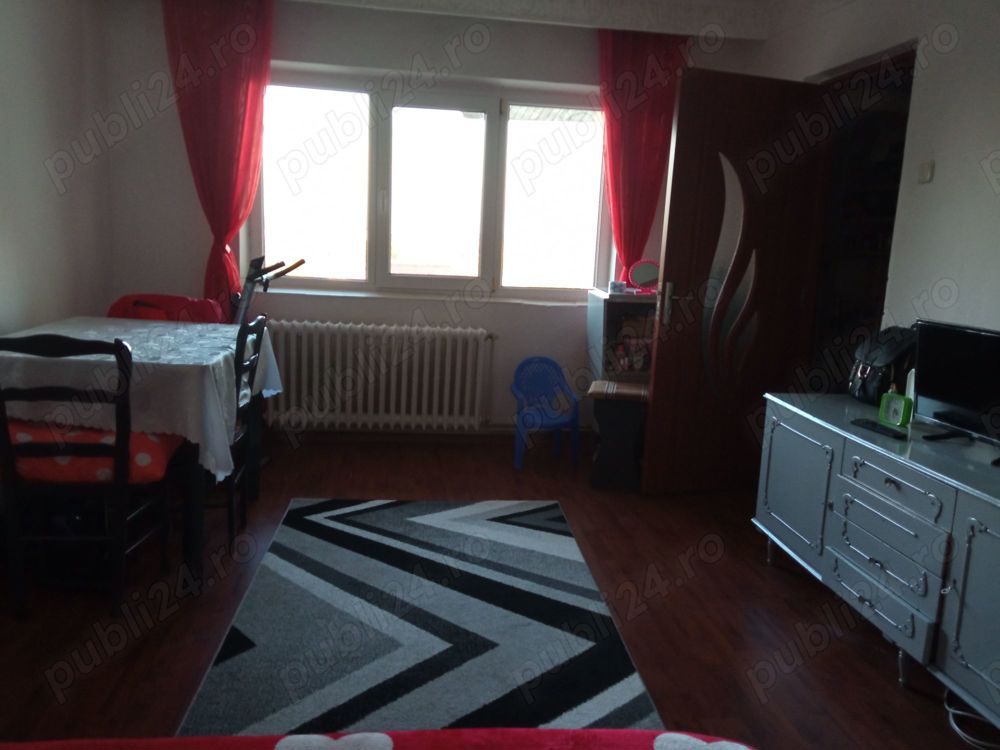 Vând Schimb apartament 2 camere