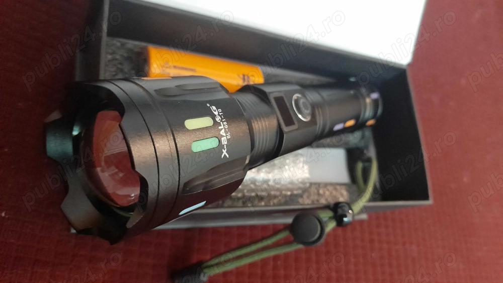 Lanterna cu ZOOM, led LASER PM20 ULS Pentru Distanta 700 metri , afisaj lcd , noi la cutie