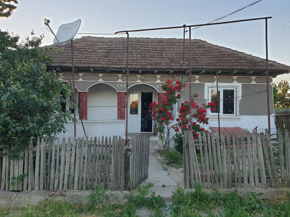 casa batraneasca de vanzare Topalu, Constanta