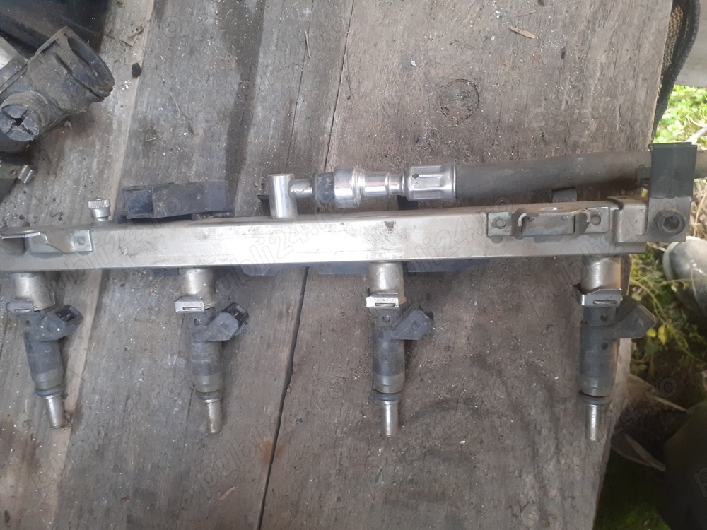 Imjectoare bmw e46 318i Imjectoare bmw e46 318i