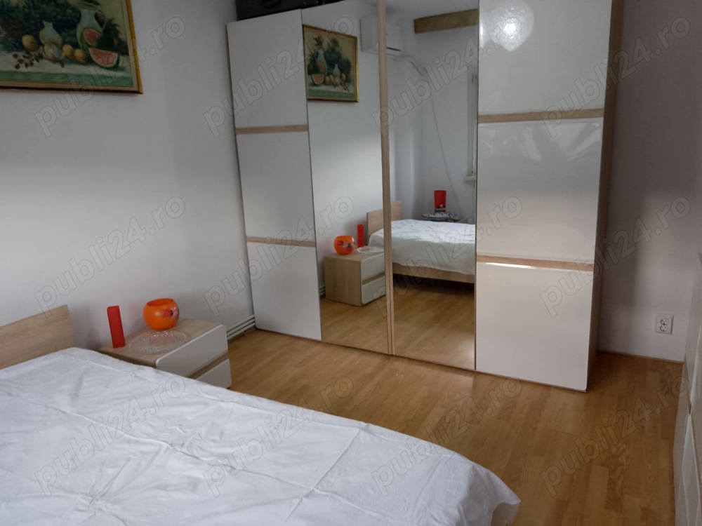 Vand apartament 2 camere decomandat