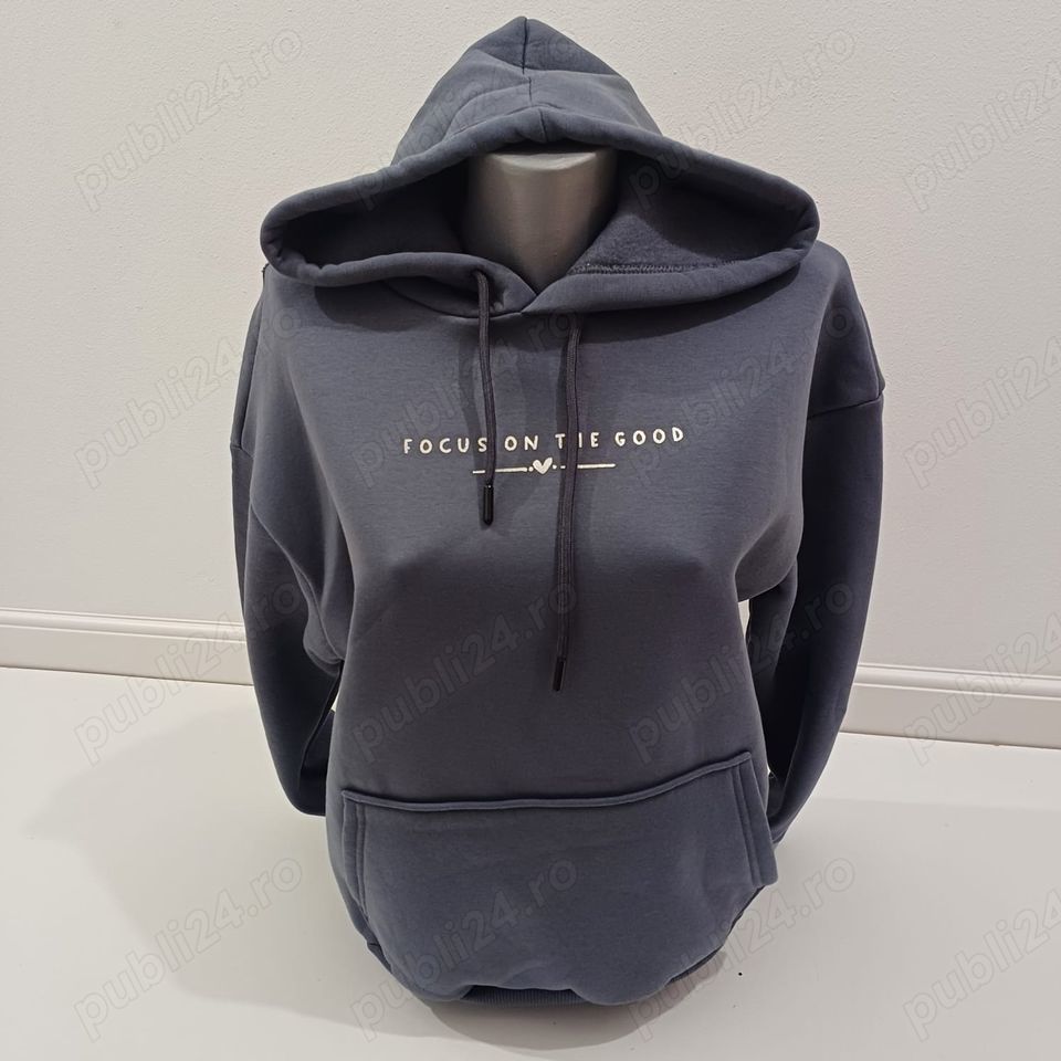 Hanorac damă gri cu glugă   mesaj  Focus on the Good 