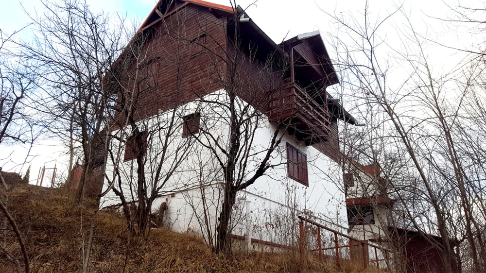 Investitie AirbnB - casa lemn cu fundatie beton in Breaza 33.000 Euro negociabil cu 370 mp teren