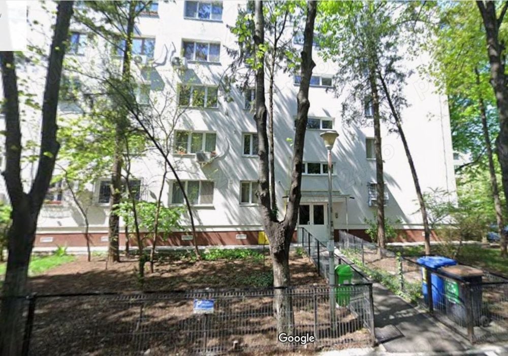 Vand apartament 4 camere, decomandat, confort 1, Drumul Taberei