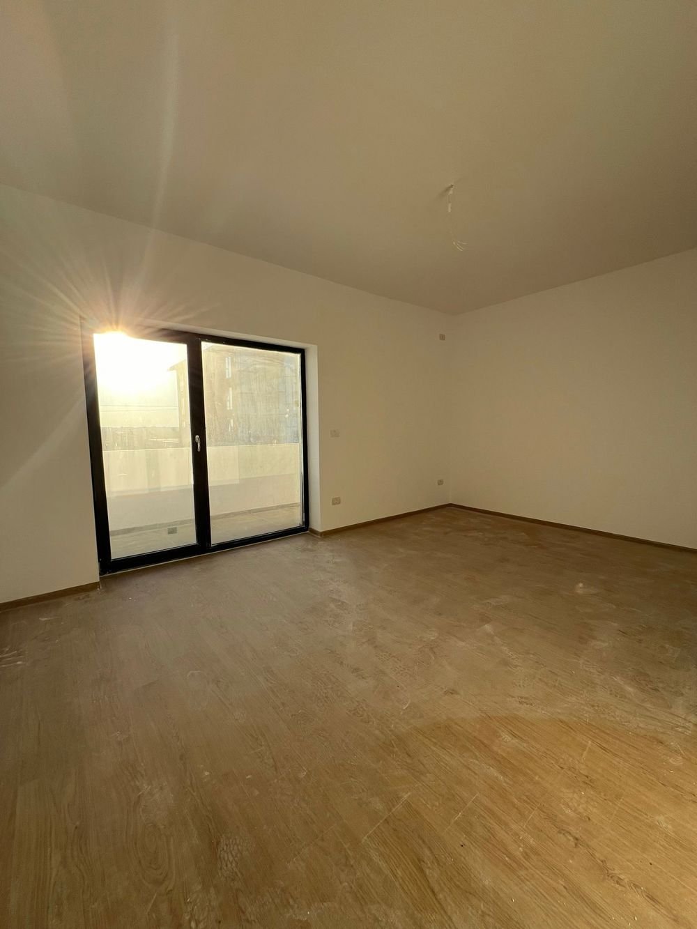 Apartament 2 camere la un Super Pret, cu o locatie foarte buna!