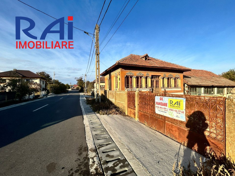 Toate utilitatile!Casa Podari,Profi, 1085mp teren,20m deschidere!84000Euro