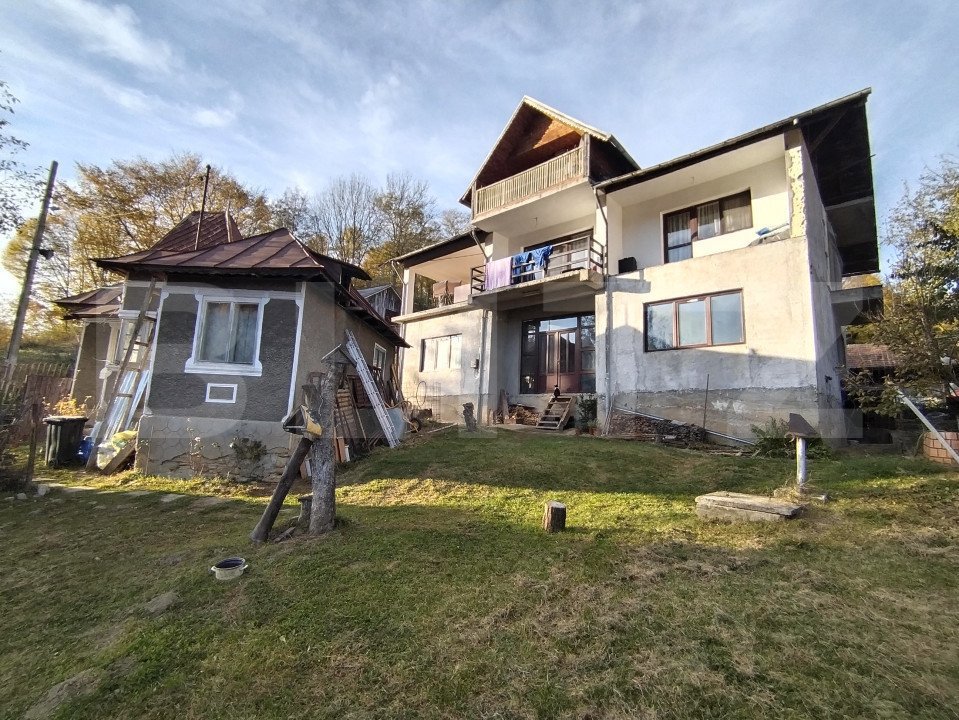  Vîrfuri Șuvița Vilă S+P+E+M, 7 camere, 2 bai, 127 mp utili